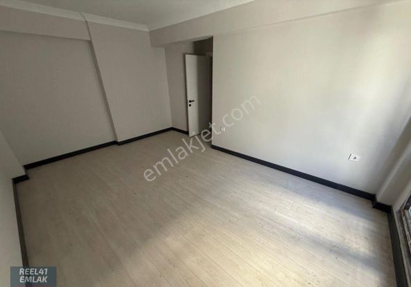 Başiskele Serdar Da Gşriş Kat2+1