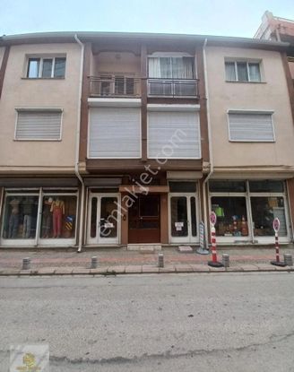 Hacı Alibey Mahallesi Sakarya 1 Cd. Yakını Satılık 3+1 Daire