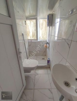 Ulusoy Caddesinde Eşyalı Kiralık 1+1