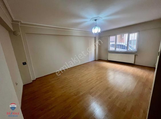 Celal Dinlenmez'den Samsun Saitbey'de 3+1 Bulvara Yakın