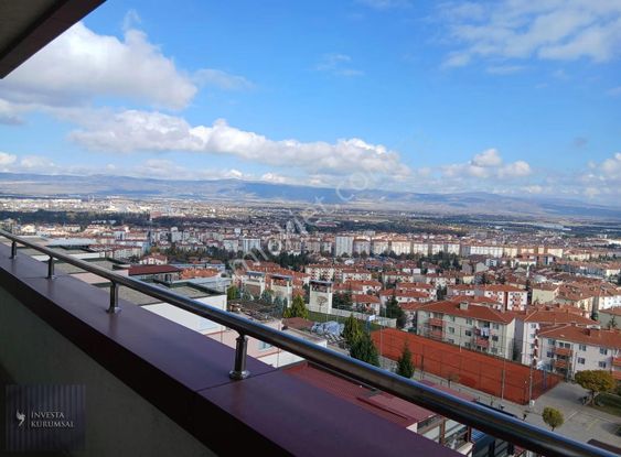 Eskişehir Çankayada Satılık 4+1 Daire Manzaralı, Geniş Balkonlu