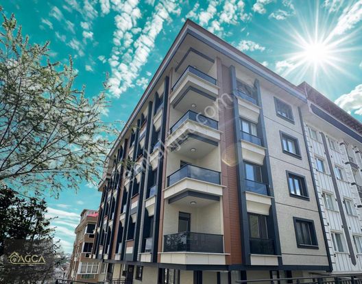 Metrobüse Yakın 4+2 Ters Dublex Daire Fırsatı!