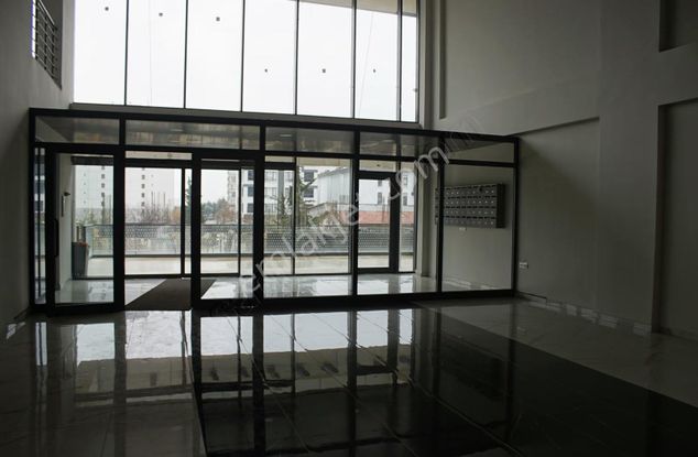 Yalınkılıç Plaza Giriş Katta Satılık Ofis