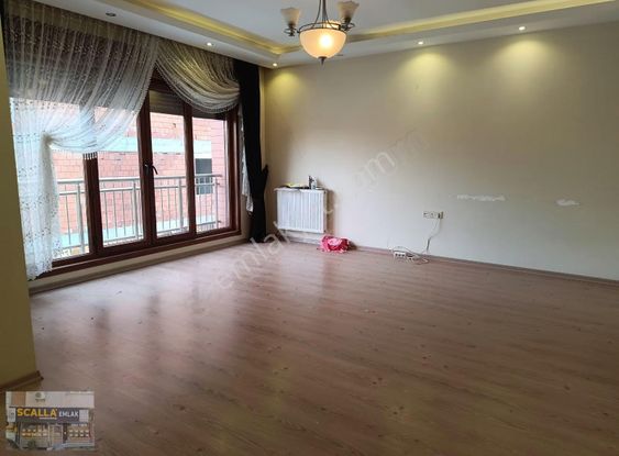 Yenimahalle Mimarsinan Cad 2+1 Ebeveyn Banyolu Satılık Daire