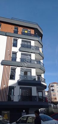 Safir Bakırköy'den Zuhuratbaba Yeni Binada Dubleks Daire Kiralık