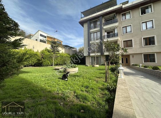 B.çekmece Fatih Mah. Site İçi Kiralık 3+1 Bahçe Katı Daire