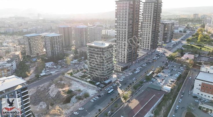 Şahinoğlu Emlak'tan Karaköprü Manzaralı 5+1 Delux Daire