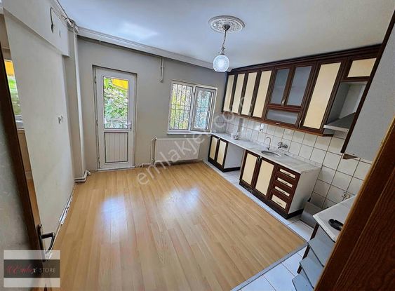 Zeytinköy Öğretmen Evi Yakını 3+1 150m2 Kiralık Daire!