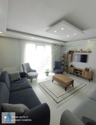 Küçükçekmece M.akif'te Kiralık 3+1, 120 M2 Yeni Daire