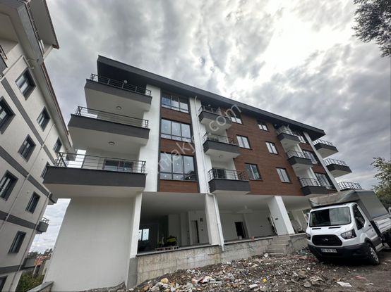 Karayelden Sanayi Bölgesinde 3+1 Lüx Daire