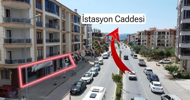 ▀▄mera Emlaktan Cennetayağı Mah. En İşlek Caddesi 388m2 İşyeri▀▄