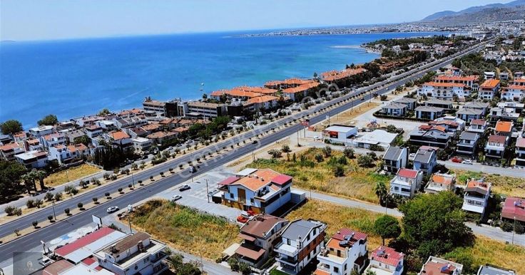 Mera Emlak'tan Güre'de Denize 300 Metre 3+1 250m2 Ultralüx Villa