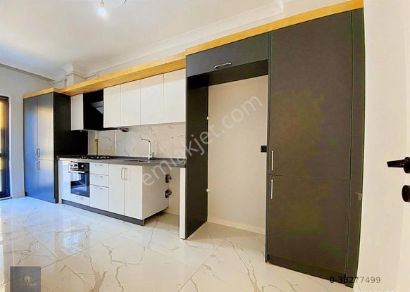 ▀mera Emlaktan Edremit Şehir Merkezinde 3+1 Ultralüx Sıfır Daire