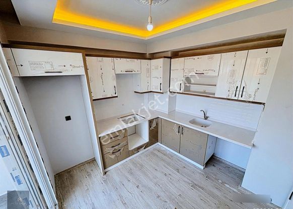 ▀▄mera Emlaktan Tuzcumurat Mh. Sıfır 2+1 Ayrı Mutfak Lüx Daire