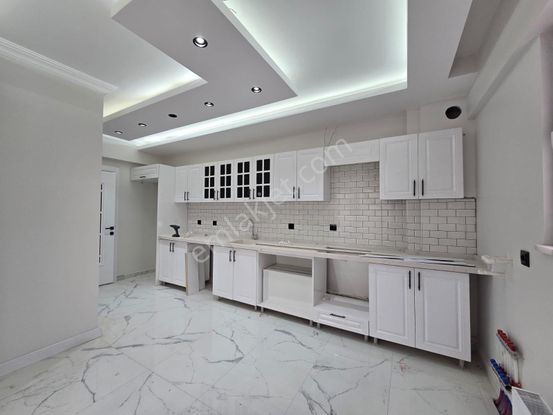 Serkent Bahçelievlerde Süper Konumlu En Geniş 3+1 Daire!bu Mutfağa Hayran Kalacaksınız!