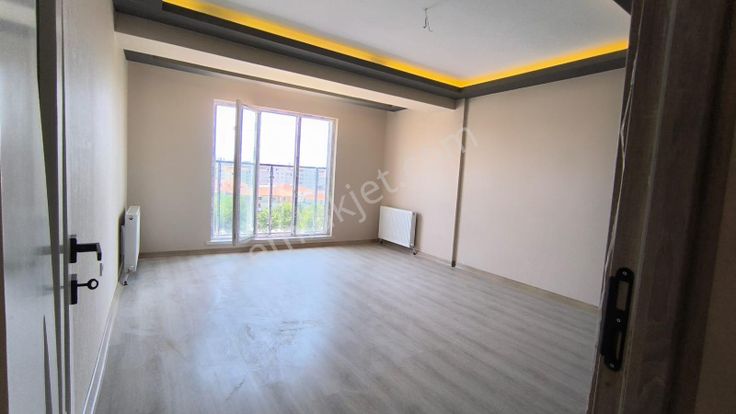 Yılmaz Gayrimenkulden Kacırılmayacak 2+1 Fırsat Dairesi