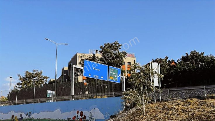 İzmir Menemen'de Satılık 5+1 Çatı Dublex Daire Cb-ph