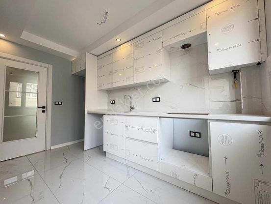 Net'den Marmaraya Çok Yakın Yerden Isıtma 80m2 2+1 Arakat Daire