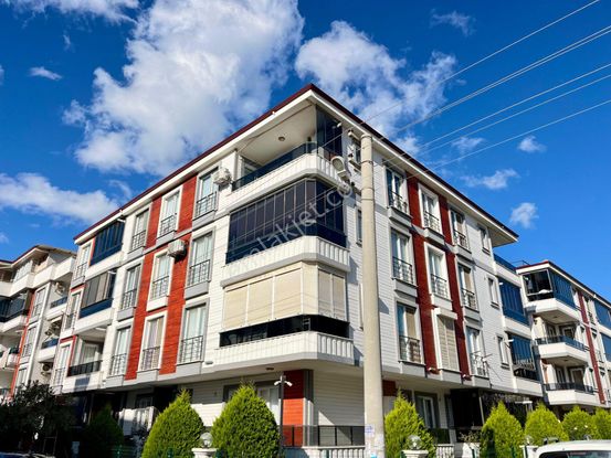 Akçay Sezgin Emlaktan Ön Cephe & Full Kredili Satılık 2+1 Daire