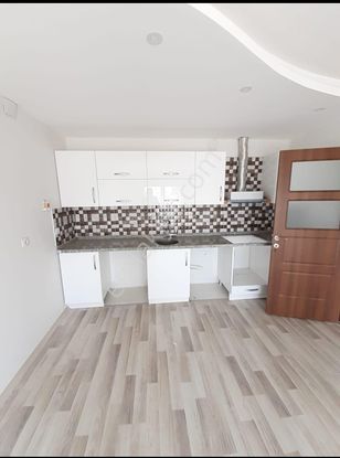 Birlik Gayrimenkulden Gültepe De 1+1 Geniş Oturumlu İskanlı Satılık Daire