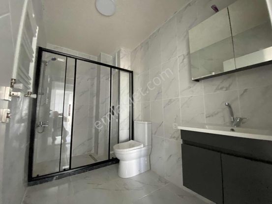 Net'den Marmarayın Dibinde 2+1 95m2 Lüx Ara Kat Daire