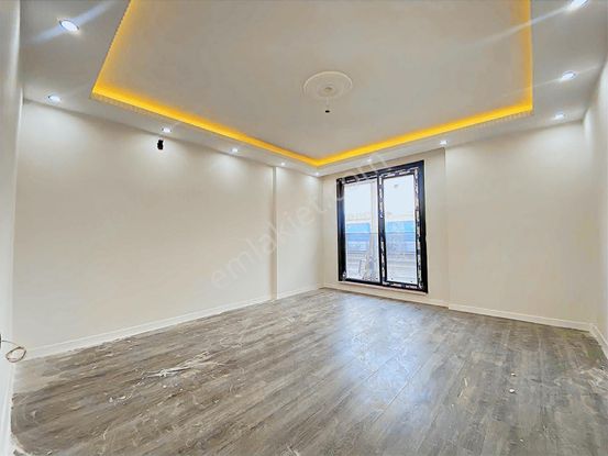 Net'den Sıra Söğütlerde Marmarayın Karşısında 2+1 90m2 Lüx Daire