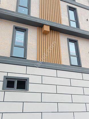 Arkadaş Emlaktan Best Benzinlik Civarında 3+1 1.kat Satılık Daire 3.900.000tl