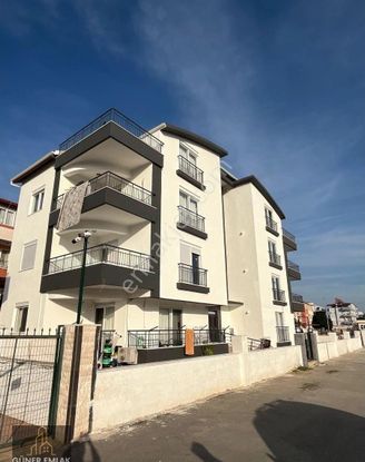 Kadriye İlkokul Karşısı – Legends Manzaralı 2+1 Mükemmel Konumlu Daire