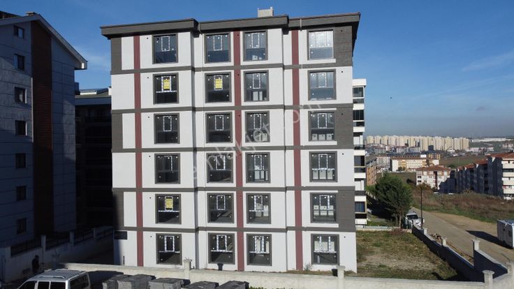 Wisremden Yeni Mahalle De Yatırıma Uygun Lüks Arakat 1+1 Daire