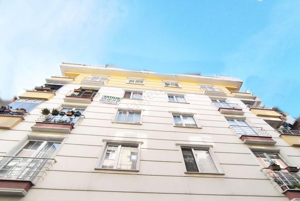 Yenibosna Fevzicakmak Mh 2+1 3,kat E5 Metro Yakını Daire