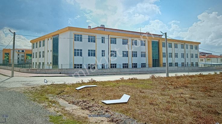 Kapaklı Merkezde Satılık 555 M2 İmarlı İfrazlı Arsa