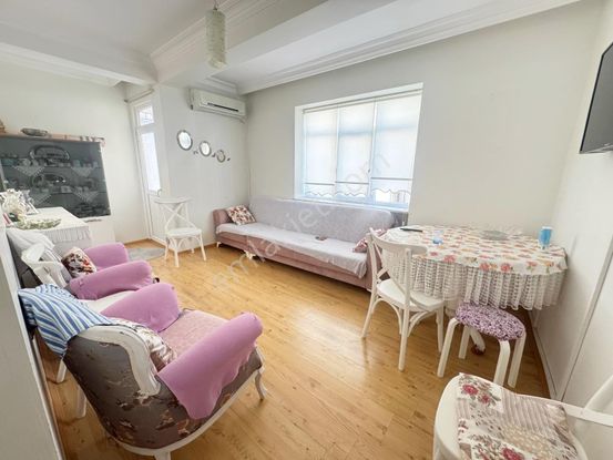 Salih Emlak 'tan Pazar Pazarı Yakını 2+1 Kredili 1.kat Daire