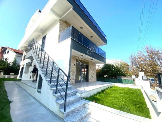 🏡🏡aktiften Ören'de Harika Konumda Geniş Teraslı Konfor Alanı Yüksek 2+1 Satılık Dubleks