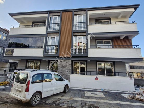 Gömeç Hastane Bölgesinde Satılık 2+1 Daire