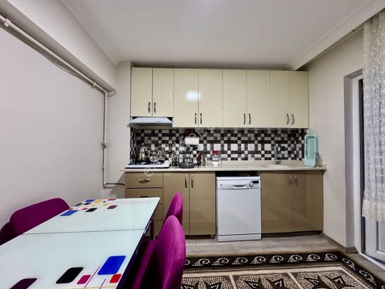 Kalecik Emlak'tan Yeni Binada Asansörlü K.garajlı Giriş Kat 3+1