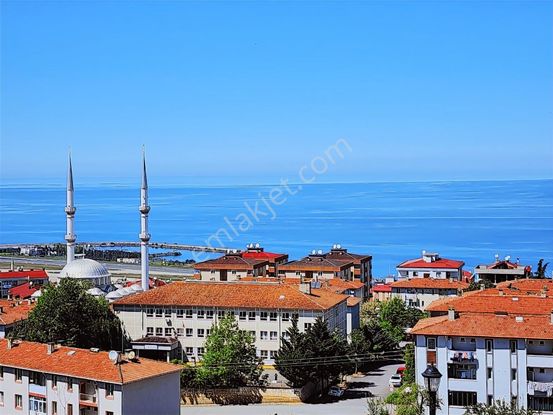 E&d Gyo'dan Trabzon Pelitli Eşyalı Kiralık Manzaralı 3+1 Daire