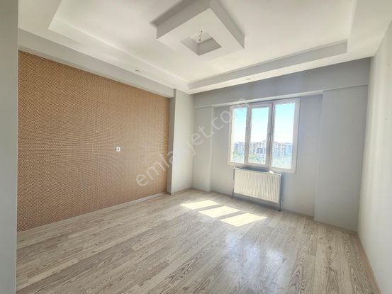 Premar’dan Bağcılarda Acil Satılık 5 Yıllık 3+1