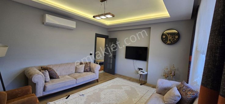 Çözüm'den Mavişehir 3 Etap'ta Full Eşyalı Kiralık 3+1 Daire