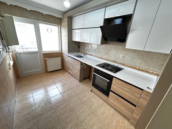 Yenikent Menderes Mh 3+1 Yapılı Asansörlü Ara Kat Bağımsız Daire