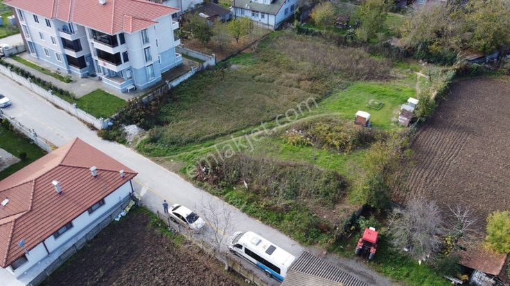 Dağdibi'nde Satılık Konut İmarlı Arsa - Bahadır Eker'den