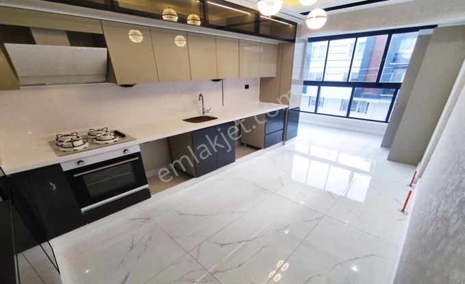 Yuvam'dan Karakaya'da Full Yapılı Ebeveyn Banyolu Daire