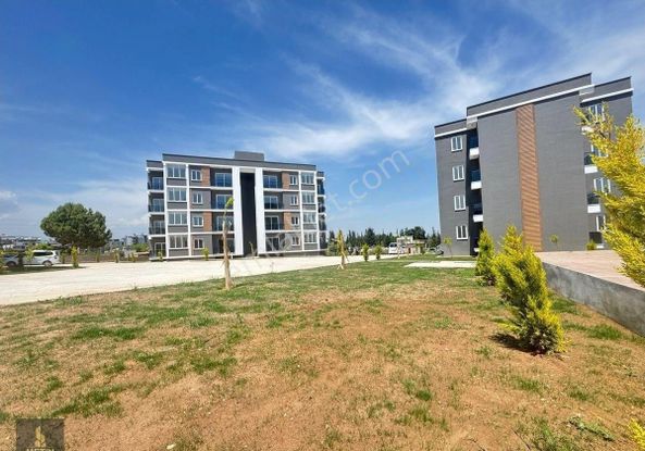 Metin Gayrimenkul’den Mezitli Kuyuluk Mah Site İçersinde 3+1 Satılık Daire