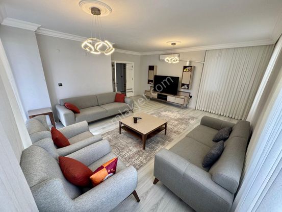 Süleyman Demirer Necat Uygur Bulvarı Üzeri 3+1 Satılık Daire