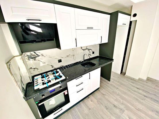 🌀gültaş Emlaktan Altınkumun Gözde Mevkiisinde Satılık Yep Yeni 1+1daire Fırsatı Sizleri Bekliyor!