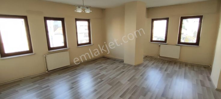 Akarbaşı Mh. Şht. Yzb. Tuncer Güngör Cad. Üzeri 2+1 Kiralık Daire