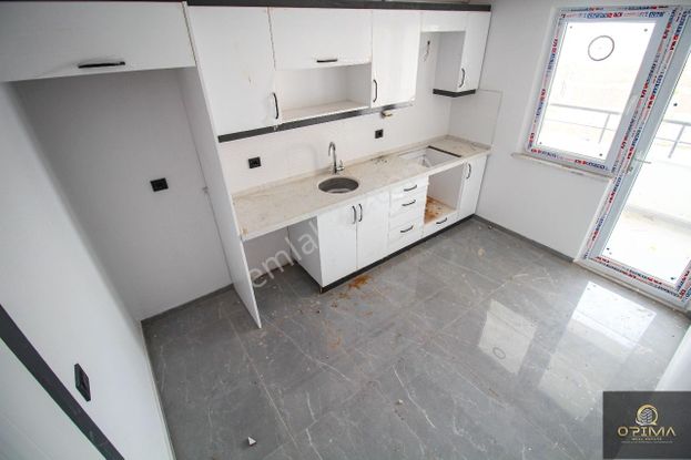 Opima Emlaktan Alaettinde Nezih Site İçinde 2+1 Satılık Daire