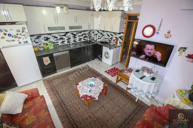 Opimadan Halitpaşada Nezih Site İçinde 2+1 Satılık Daire