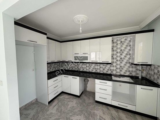 Yg'den Saraçlıda 3+1 120 Net Manzaralı Okul Yanında