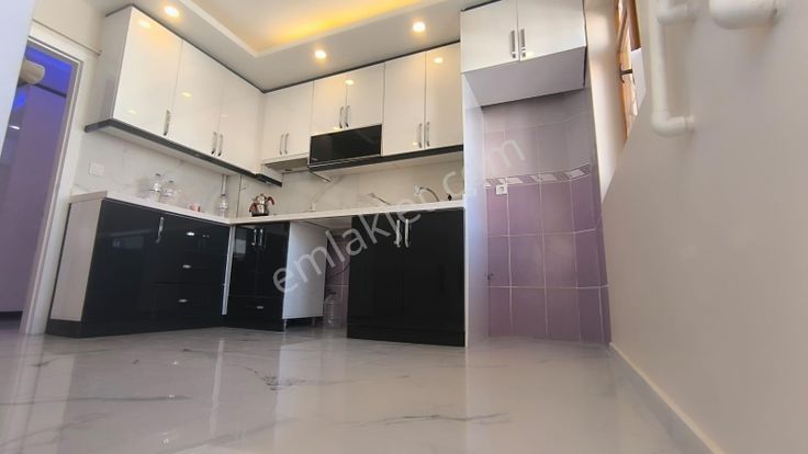 Yılmaz Gayrimenkulden Ultra Lüks Ful Yapılı Kacırılmayacak 3+1 Fırsat Dairesi