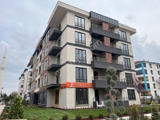 Uluğbey Altınkule Pera Palace' Nin En Prestijli Ara Kat 3+1 ' İ